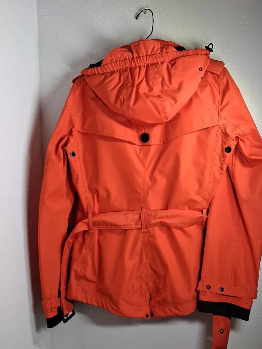 Burberry Sport Orange Double-Breasted Trench Jacket - Picture 5 of 16